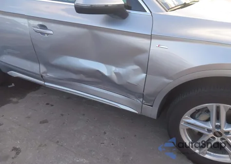 2024 Audi Q5 Premium 55 Tfsi E S Line Quattro S Tronic z USA, uszkodzony, nr VIN WA1G2AFY4R2149681